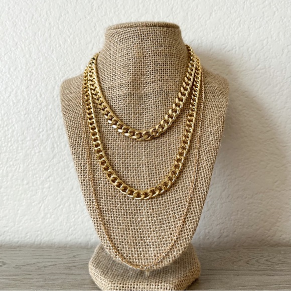Jewelry - NEW | gold chain layered necklace